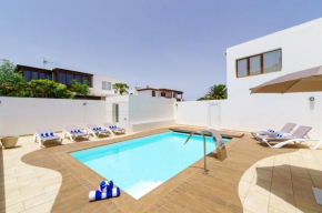 Villa Tisalaya by Villa Plus